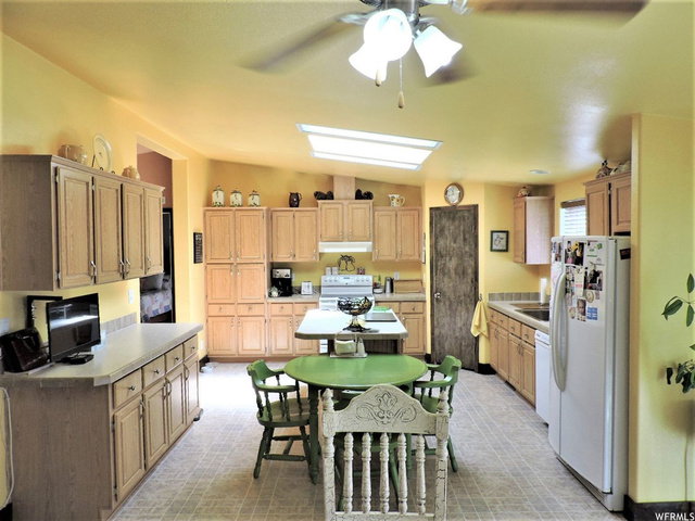 693 N Millard W, Delta, UT 84624 — photo 7