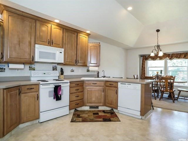 232 E 5600 S, South Ogden, UT 84405 — photo 10
