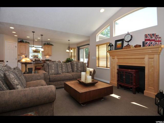 4066 S Lily Dr, Roy, UT 84067 — photo 9