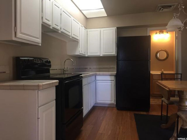 160 E Patterson S, Ogden, UT 84403 — photo 2