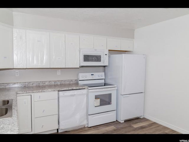 266 E 8375 S, Sandy, UT 84070 — photo 5