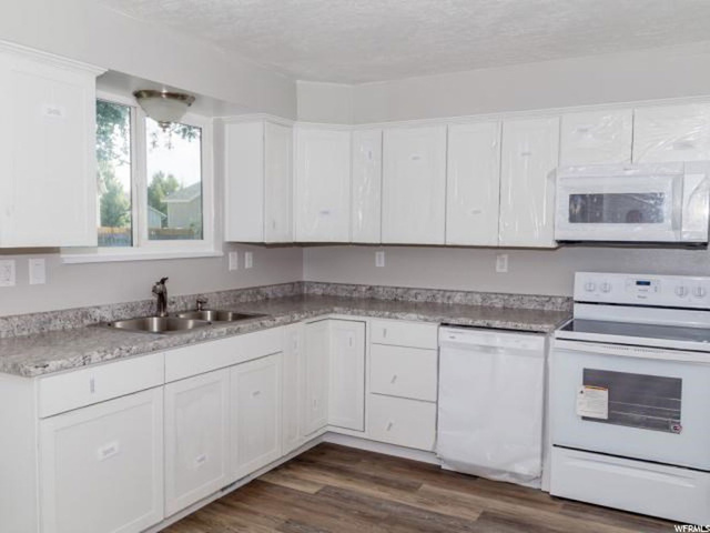 266 E 8375 S, Sandy, UT 84070 — photo 4