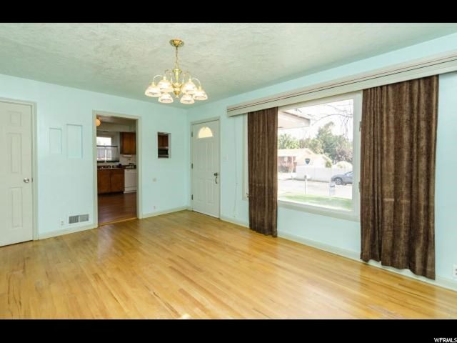 985 E Chatelain S, Ogden, UT 84403 — photo 4