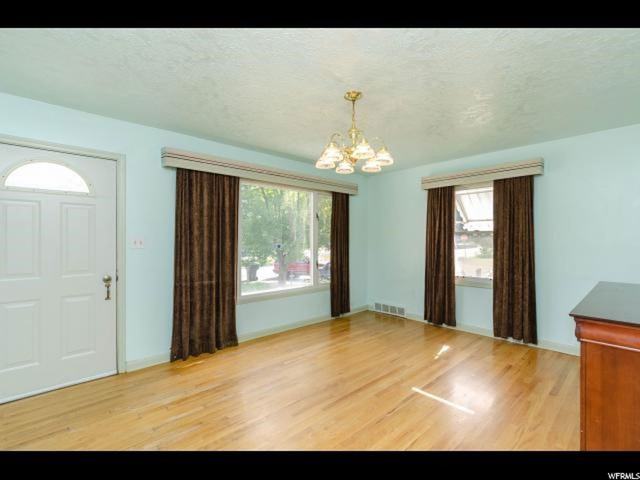 985 E Chatelain S, Ogden, UT 84403 — photo 5