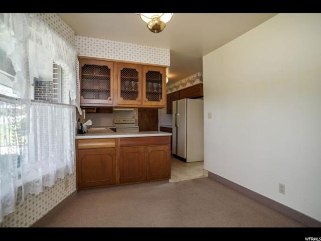 997 Henderson Dr, Ogden, UT 84404 — photo 9