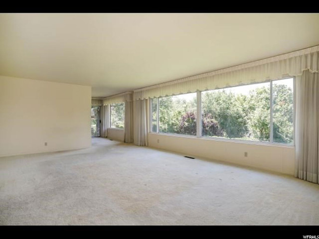 997 Henderson Dr, Ogden, UT 84404 — photo 6