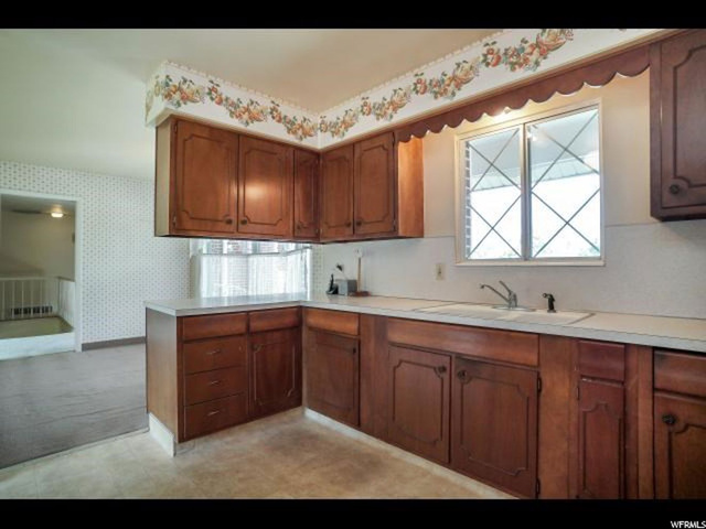 997 Henderson Dr, Ogden, UT 84404 — photo 12