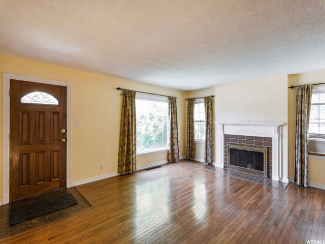 450 E 5300 S, Murray, UT 84107 — photo 10