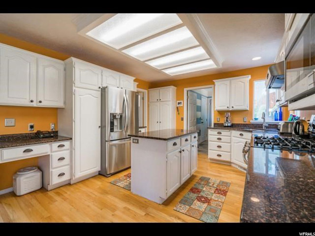 1559 E 2400 N, Layton, UT 84040 — photo 11