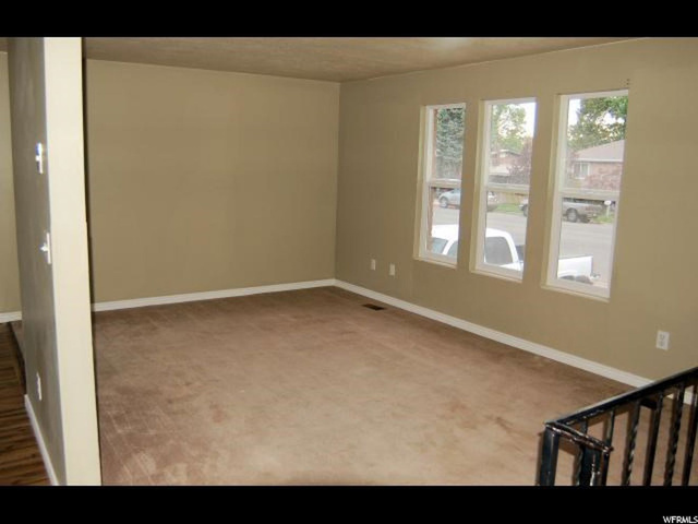 4498 S 2675 W, Roy, UT 84067 — photo 9