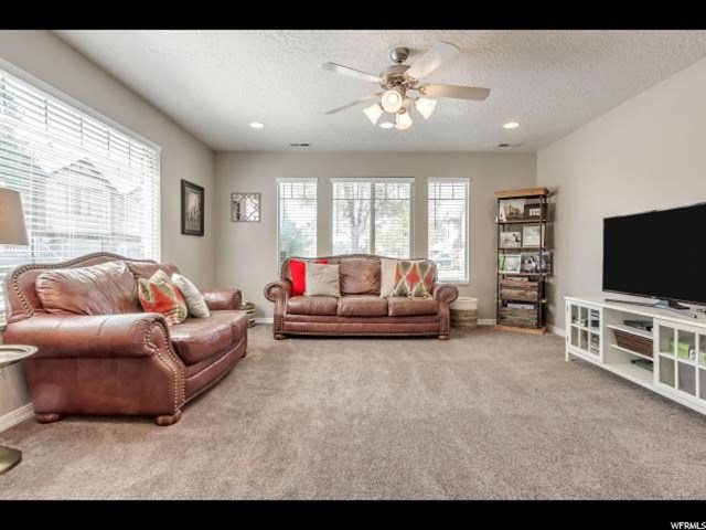 1702 N Pages Place Dr, Bountiful, UT 84010 — photo 4