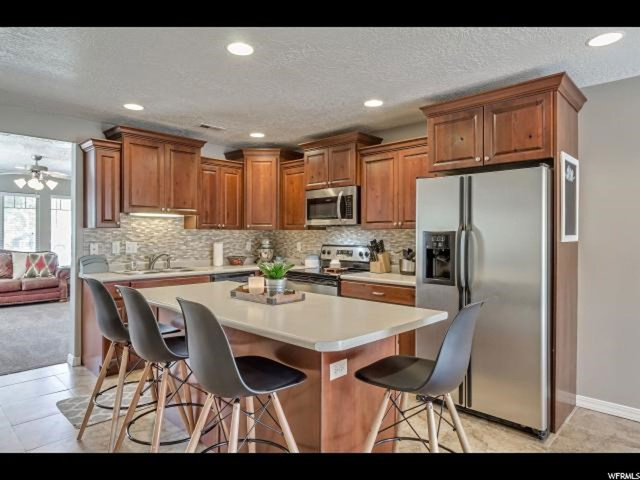 1702 N Pages Place Dr, Bountiful, UT 84010 — photo 10