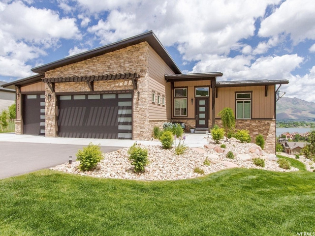 6380 E Hawks Ln, Huntsville, UT 84317