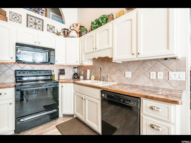 1494 N 2225 W, Clinton, UT 84015 — photo 7