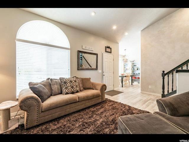 1494 N 2225 W, Clinton, UT 84015 — photo 3