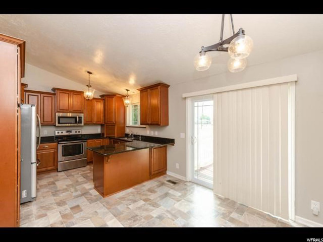 745 E 1850 N, North Ogden, UT 84414 — photo 3
