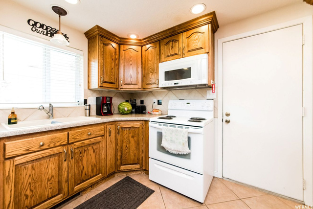 2572 N 300 E, North Logan, UT 84341 — photo 5