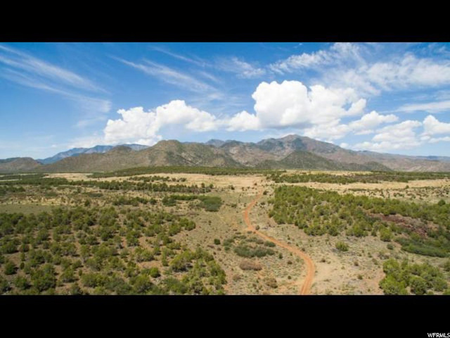 312 Kolob, New Harmony, UT 84757 — photo 3