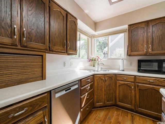 1377 E Barton Creek Ln, Bountiful, UT 84010 — photo 10