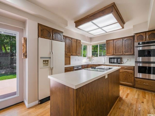 1377 E Barton Creek Ln, Bountiful, UT 84010 — photo 12