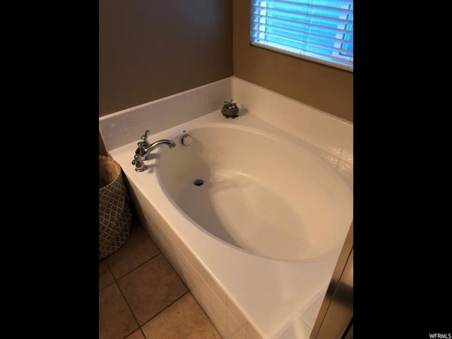 2163 E Bald Eagle Ct, Draper (UT Cnty), UT 84020 — photo 12