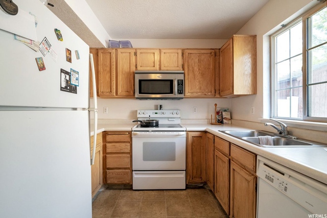 1085 Eastgate, Provo, UT 84606 — photo 7