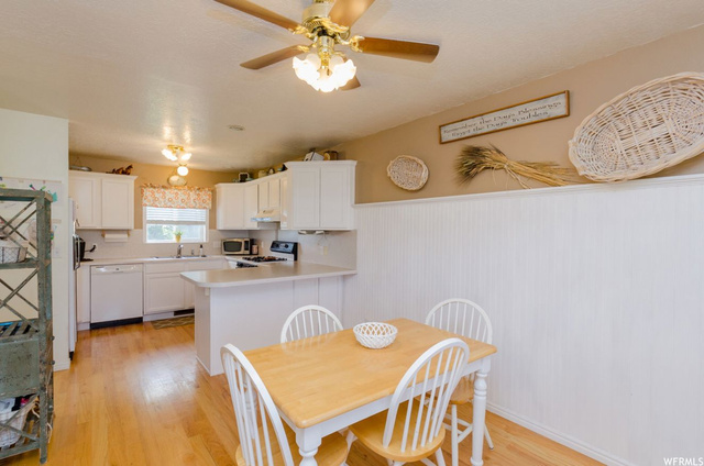 385 E 400 S, Hyrum, UT 84319 — photo 6