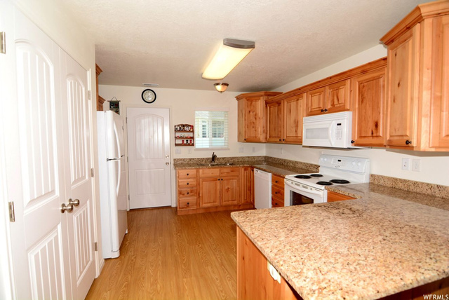 631 W 60 N, Hyrum, UT 84319 — photo 7