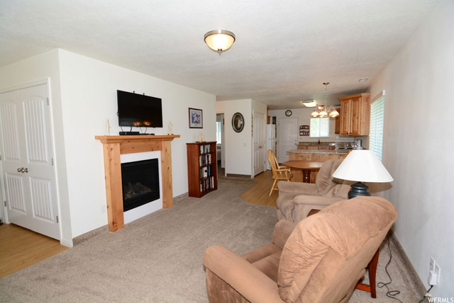 631 W 60 N, Hyrum, UT 84319 — photo 2