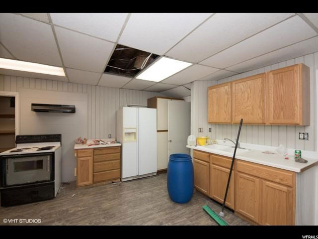 667 E 26th St S, Ogden, UT 84401 — photo 4