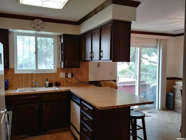 307 E 1200 N, Centerville, UT 84014 — photo 2