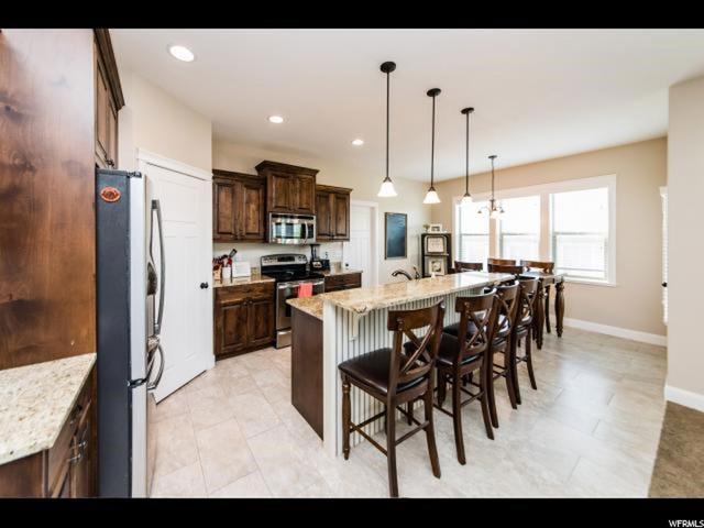527 S Cardon Ridge Dr, Smithfield, UT 84335 — photo 9