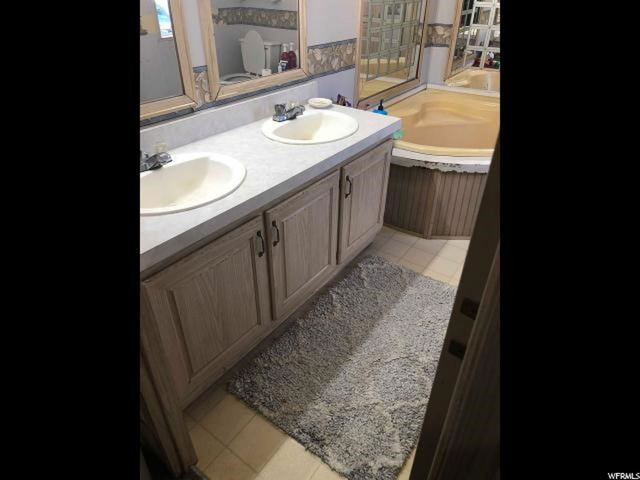 190 E 200 N, Moroni, UT 84646 — photo 8