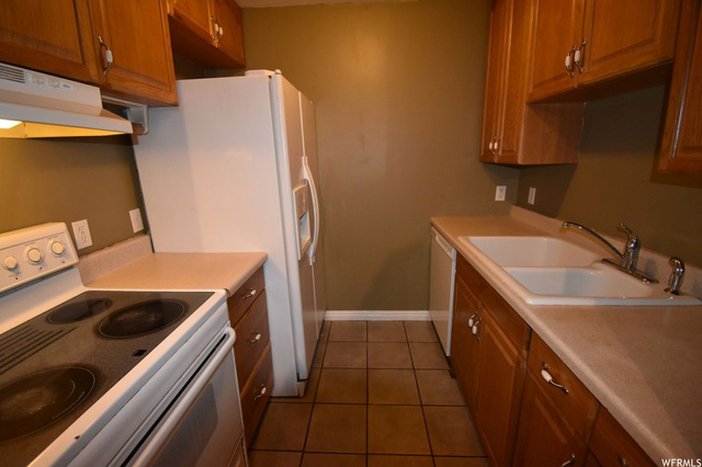 406 E Creekside Cir #C, Murray, UT 84107 — photo 5