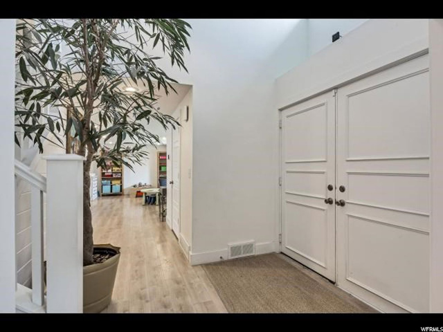2762 E Willow Wick Dr, Sandy, UT 84093 — photo 5