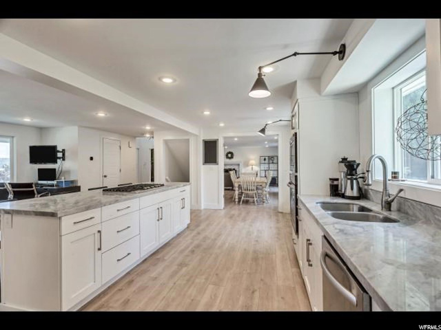 2762 E Willow Wick Dr, Sandy, UT 84093 — photo 12