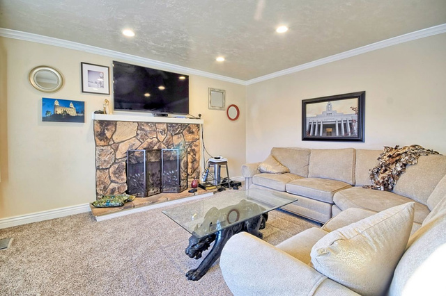 1060 E Fallbrook Way, Sandy, UT 84094 — photo 5