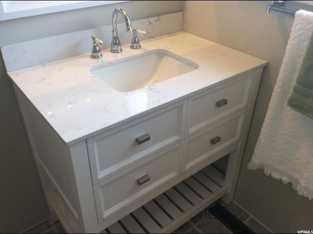 193 W 1075 N, Sunset, UT 84015 — photo 11