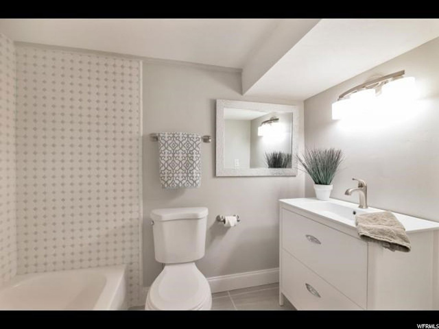 318 W 150 S, Bountiful, UT 84010 — photo 12