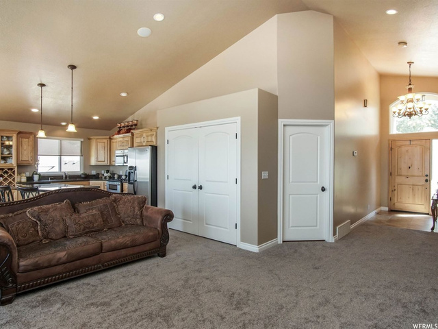 175 N Taylor Ave E, Ogden, UT 84404 — photo 6