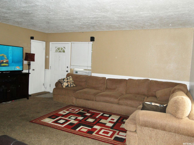 685 E Lockwood Dr, Ogden, UT 84404 — photo 8
