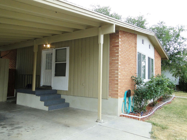 685 E Lockwood Dr, Ogden, UT 84404 — photo 3