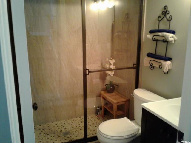 558 S 850 E, Layton, UT 84041 — photo 11