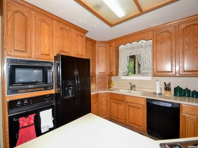 229 E 10430 S, Sandy, UT 84070 — photo 12