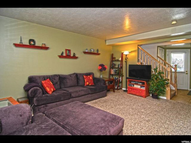 207 E 820 S, Centerville, UT 84014 — photo 2