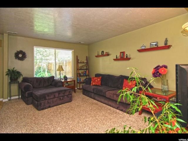 207 E 820 S, Centerville, UT 84014 — photo 3