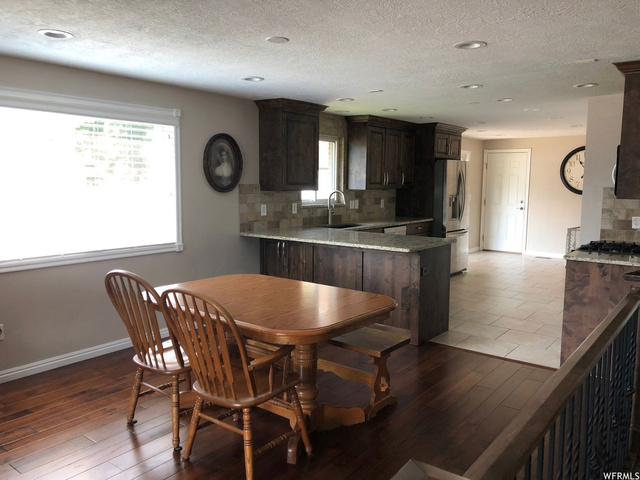 843 Dixie Dr, South Ogden, UT 84405 — photo 3