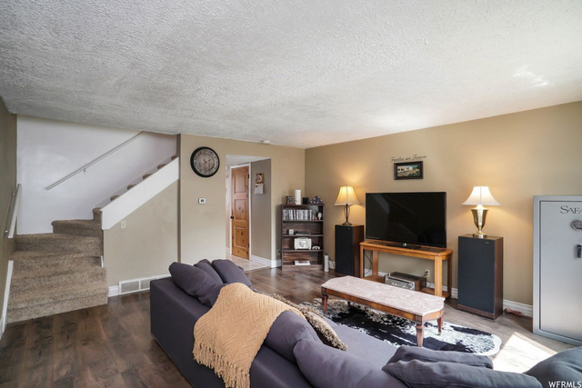 517 N 400 E, Bountiful, UT 84010 — photo 4