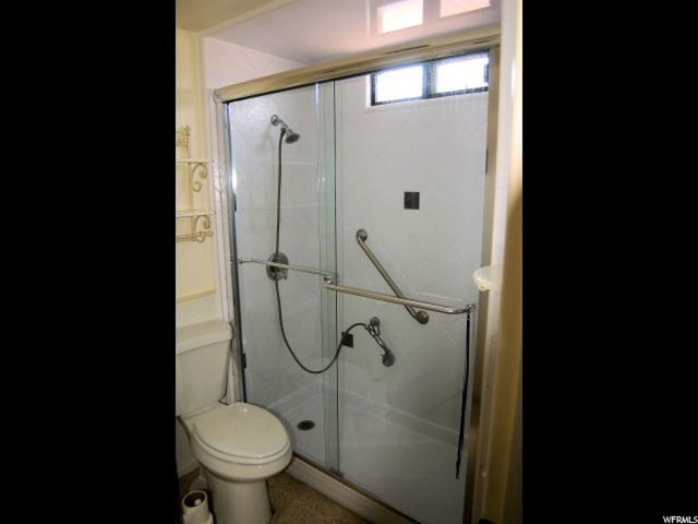 188 W 1400 N, Bountiful, UT 84010 — photo 10