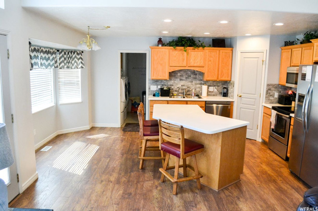 1724 N 925 E, North Ogden, UT 84414 — photo 8